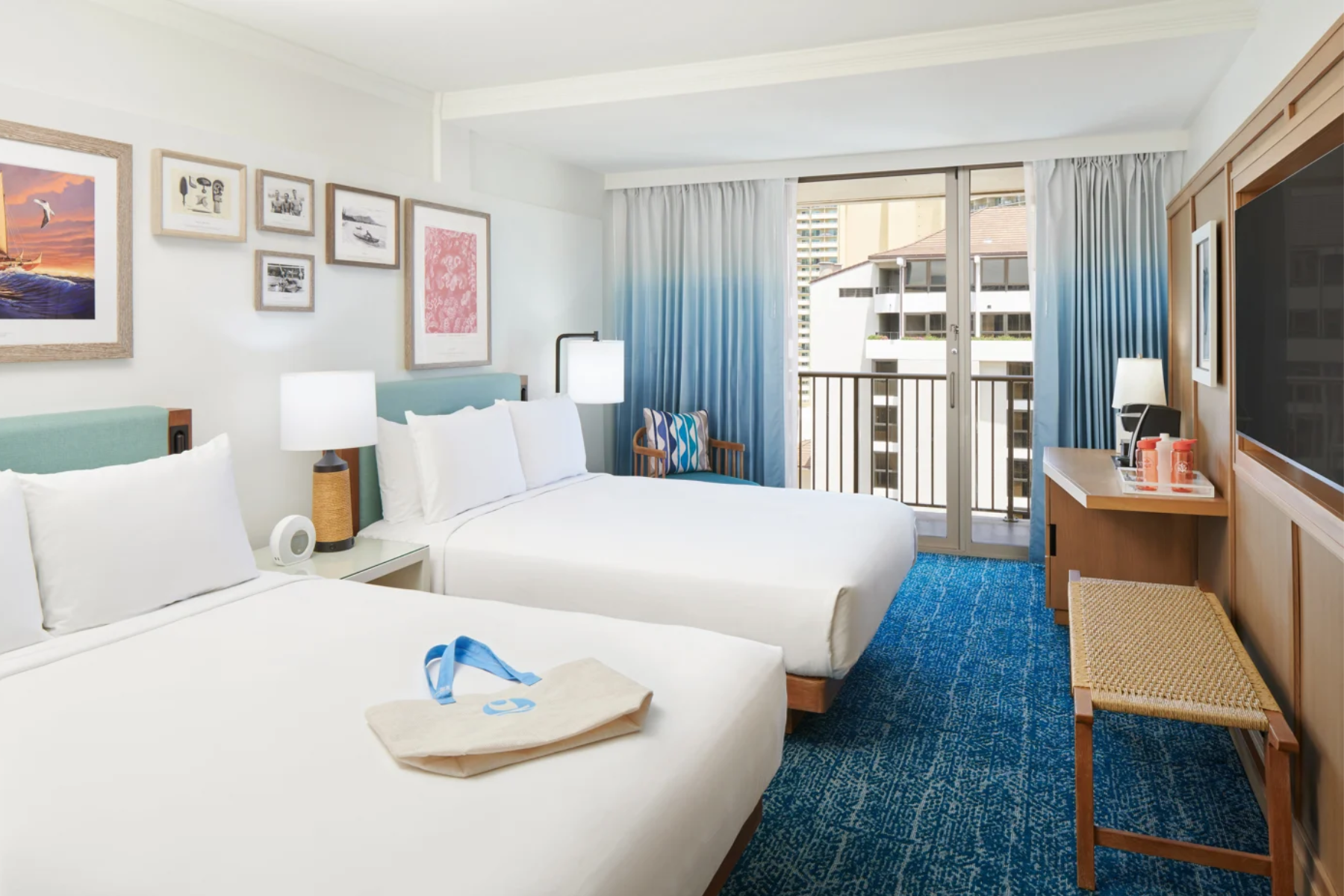 OUTRIGGER Beach Resort family suite 4